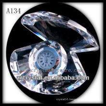 Crystal Shell Clock A134